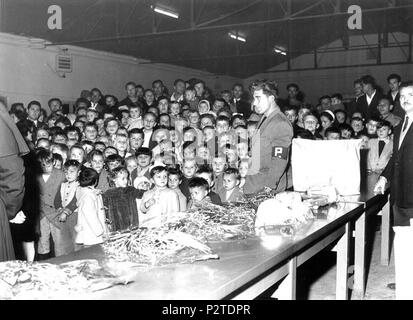 . Italiano: Centro Assistenza Profughi Ausländer' Roberto Rossi Longhi' Di Latina. ca. 1957. Unbekannt 15 CAPS Latina, 04. Stockfoto