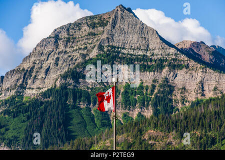 Berge der Rocky Mountain Front in Waterton Lakes National Park in Alberta, Kanada. Stockfoto