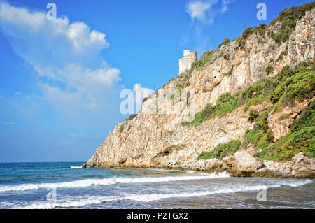 Blick auf Torre Fico - San Felice Circeo in Italien Stockfoto