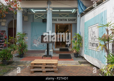 Singapur - 10. Juni 2018: Tim und Struppi Shop in Singapur, der Eingang zum Shop in Chinatown Stockfoto