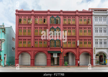 Singapur - 10. Juni 2018: Die Rote Herberge Gebäude in Chinatown Stockfoto