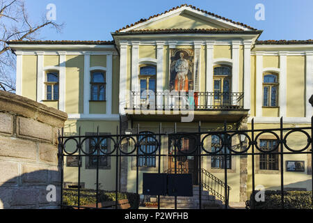 PLOVDIV, Bulgarien - 2. JANUAR 2017: Haus aus der Zeit der Bulgarischen Wiedergeburt in der Altstadt von Plovdiv, Bulgarien Stockfoto