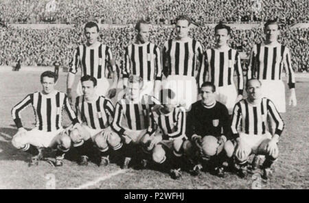 . Italiano: Una formazione della Juventus nella Stagione 1952-53. zwischen 1952 und 1953. Unbekannt 44 Juve 1952 --53 Stockfoto