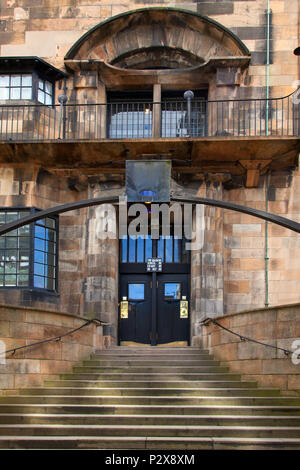 Eingang nach Glasgow School of Art Mackintosh Gebäude Stockfoto