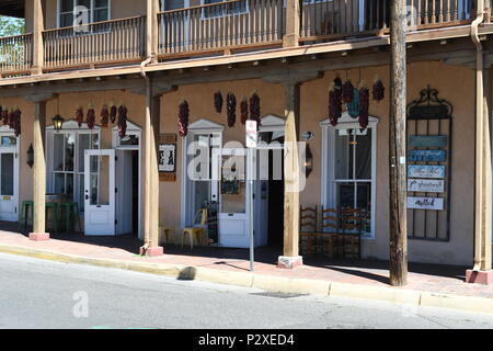 Geschäfte im alten Gebäude in Albuquerque Stockfoto