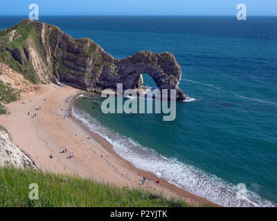Durdle Door natürlicher Kalkstein Bogen auf der Jurassic Coast in der Nähe von Lulworth in Dorset Stockfoto