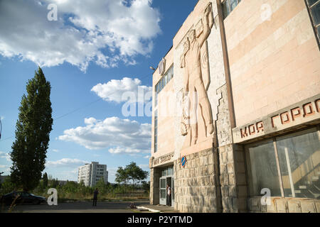 Bender, Moldau, Aufbau einer geschlossenen Fabrik Stockfoto