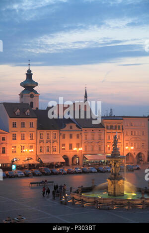 Tschechische Republik, Ceske Budejovice, Premysl Otakar II Square, Simson Brunnen, Stockfoto