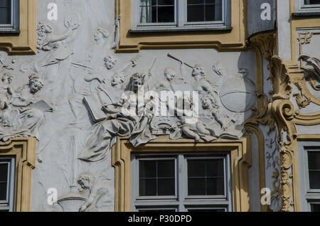 St. Johann Nepomuk, besser bekannt als die Asam Kirche (Deutsch:: Asamkirche), ist eine barocke Kirche in München. Stockfoto