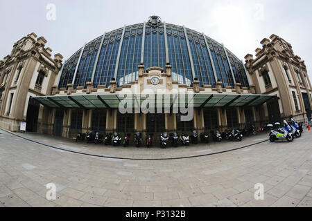 BARCELONA - Juni 15, Busbahnhof Estació del Nord am 15. Juni 2018 in Barcelona Stockfoto