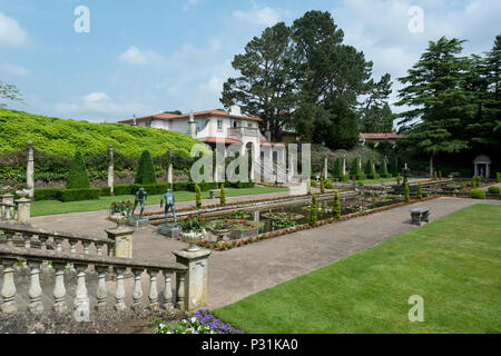 Der italienische Garten in Compton Acres Garten in Poole, Dorset. Stockfoto