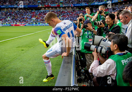 Moskau, Russland. 16 Juni, 2018. Alfred Finnbogason (Island) GES/fussball/Wm 2018 Russland: Argentinien - Island, 16.06.2018 GES/fussball/fussball/Wm 2018 Russland: Argentinien gegen Island, Stadt, Juni 16, 2018 | Verwendung der weltweiten Kredit: dpa/Alamy leben Nachrichten Stockfoto