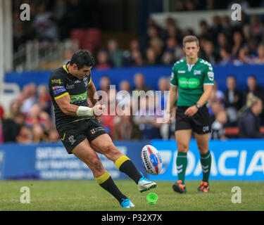 Wakefield, Großbritannien, Sonntag, 17 Juni 2018, Mobile Rakete Stadion, Wakefield, England; Betfred Super League, Wakefield Trinity v Warrington Wölfe; Bryson Goodwin von Warrington Wolves wandelt Credit: Aktuelles Bilder/Alamy leben Nachrichten Stockfoto