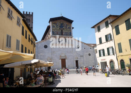 Basilika von San Frediano, Lucca, Toskana, Italien Stockfoto