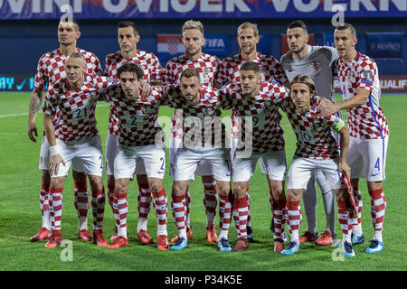 ZAGREB, KROATIEN - November 09, 2017: European Qualifier für FIFA WM 2018 Russland. Kroatien vs Griechenland. Kroatische Nationalmannschaft Gruppe Foto Stockfoto