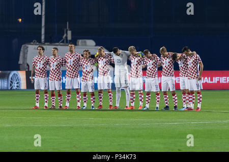 ZAGREB, KROATIEN - November 09, 2017: European Qualifier für FIFA WM 2018 Russland. Kroatien vs Griechenland. Kroatische Nationalmannschaft Gruppe Foto Stockfoto