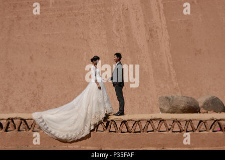 In der Flammenden Berge, Turpan, Xinjiang, China Heiraten Stockfoto