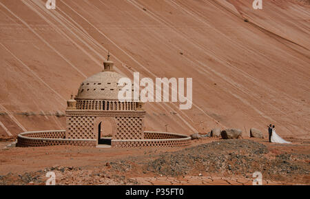 In der Flammenden Berge, Turpan, Xinjiang, China Heiraten Stockfoto