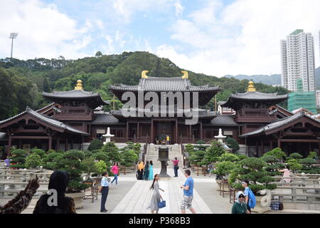 Anzeigen von Chi Lin nunnery buddhistischen Tempel in Diamond Hill, Hong Kong - China Stockfoto