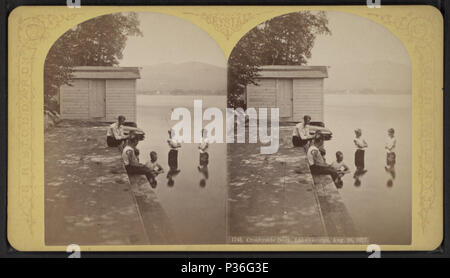. Crosbyside dock, Lake George, Aug 28., 1877. Abdeckung: [1870?-1885?]. Quelle Impressum: Glens Falls, NEW YORK: S.R. Stoddard, [1870?-1885?]. Digitale Element veröffentlicht 6-14 2006; 4-23-2009 aktualisiert. 80 Crosbyside dock, Lake George, 12.08.28, 1877, von Stoddard, Seneca Ray, 1844-1917, 1844-1917 Stockfoto