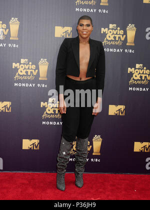 EJ Johnson an die 2018 MTV Movie und TV Auszeichnungen bei den Barker Hangar in Los Angeles, USA statt. PRESS ASSOCIATION Foto. Bild Datum: Samstag, Juni 16, 2018. Photo Credit: Francis Specker/PA-Kabel Stockfoto