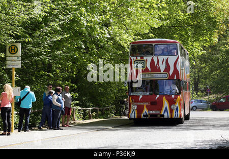 Berlin, Deutschland, historische Bus im Linienverkehr Stockfoto