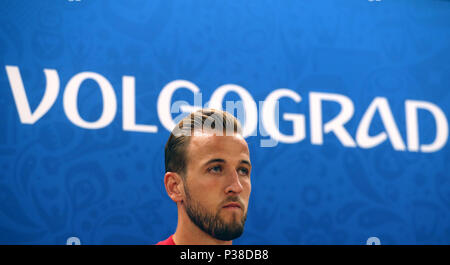 England's Harry Kane während der Pressekonferenz in der Arena Wolgograd. Stockfoto