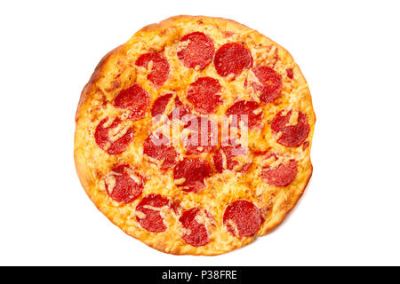 Pizza Salami auf Weiß Stockfoto