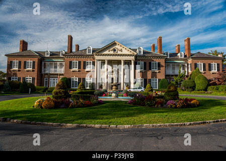 Das Herrenhaus in Glen Cove (ursprünglich bekannt als das Herrenhaus) durch die Architekten Charles Adams Platt im Jahr 1910 konzipiert. Das Anwesen war das Haus von John TEEL Stockfoto