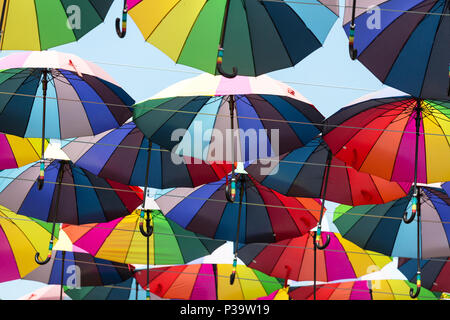 Odessa, Ukraine, Installation mit Sonnenschirmen im Arcadia Resort Stockfoto