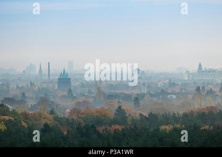 Berlin, Deutschland, Blick vom Teufelsberg über Berlin Stockfoto