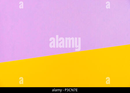 Pastellfarbenen Papier flach obere Ansicht, Hintergrund, Textur, rosa, violett, gelb, orange Farbe. Stockfoto