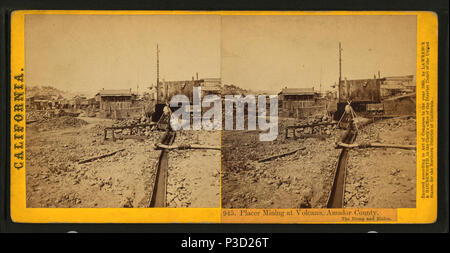 238 Placer Mining auf Vulkan, Amador County, den Dump und Schleuse, von Robert N. Dennis Sammlung von stereoskopische Ansichten Stockfoto