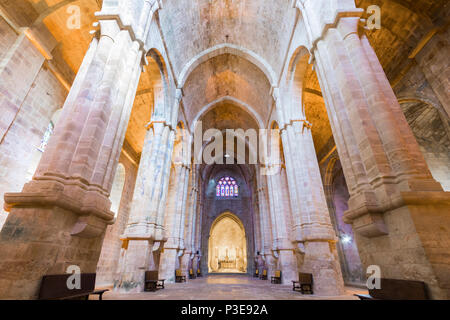 Die Abbaye de Fontfroide, eine ehemalige Zisterzienser Kloster und Abtei in Frankreich Stockfoto