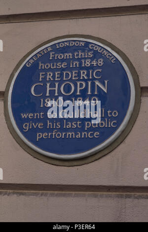 Plakette in dem Haus, in dem Musik Komponist Frederic Chopin, die beim Besuch in London St James's Place, London, England, Großbritannien gegründet wurde Stockfoto