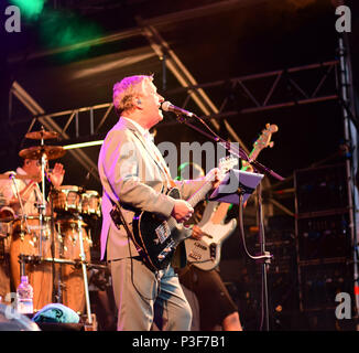Squeeze rock Badewanne. England - Pub im Park Festival, Juni 2018 Stockfoto