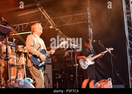 Squeeze rock Badewanne. England - Pub im Park Festival, Juni 2018 Stockfoto