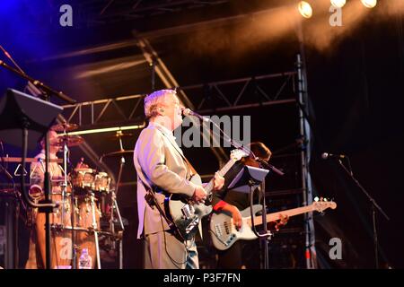 Squeeze rock Badewanne. England - Pub im Park Festival, Juni 2018 Stockfoto