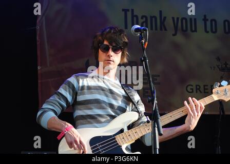 Die Gewehre rock Bath, England - Pub im Park Festival, Juni 2018 Stockfoto