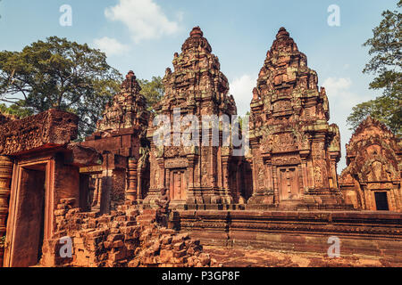 Banteay Srey - einzigartige Tempel aus rosa Sandstein. Angkor, Siem Reap, Kambodscha. Stockfoto