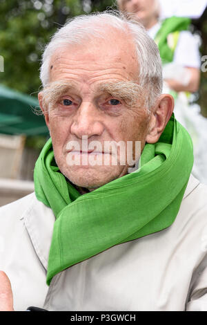 Gerechtigkeit für Grenfell - Solidarität März Unterstützung für Angehörige und Freunde von denen, die von der Grenfell Hochhaus Feuer, London.UK betroffen sind Stockfoto