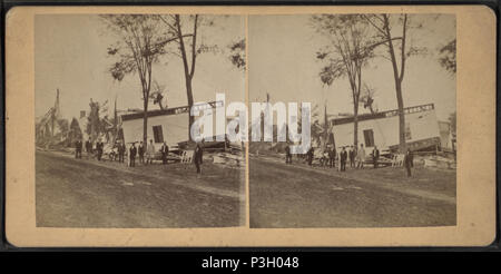 355 Blick auf ein Haus, das aus seinem Fundament gehoben wurde, von William Allderige Stockfoto