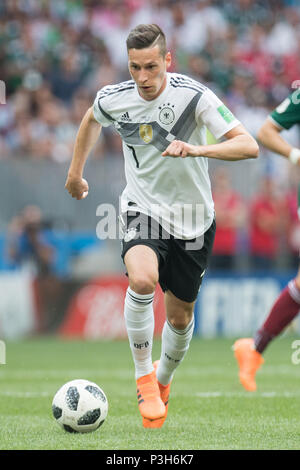 Julian Draxler (GER) mit Kugel, Single Action mit Kugel, Aktion, vollständige Abbildung, Porträt, Deutschland (GER) - Mexiko (MEX) 0:1, Vorrunde, Gruppe F, Spiel 11, am 17.06.2018 in Moskau; Fußball-WM 2018 in Russland vom 14.06. - 15.07.2018. | Verwendung weltweit Stockfoto