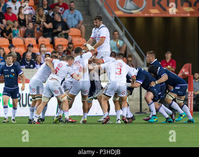 Mai 5, 2018: Die USA Männer Rugby Team schloss Nick Civetta (5) Während der Emirate Sommer Serie 2018 Match zwischen den USA Männer Team vs Schottlands Männer Team bei BBVA Compass Stadium, Houston, Texas. USA besiegt Schottland 30-29 Vollzeit Stockfoto