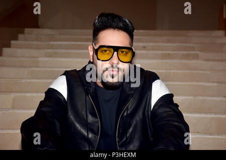 Rapper Badshah dar bei der Einführung von Star Plus neue singen Reality Show "il Hai Hindustani 2' im Hotel JW, Juhu in Mumbai. Stockfoto