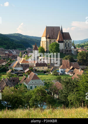 Birthälm ist einer der wichtigsten sächsischen Dörfer mit Kirchenburgen in Siebenbürgen, auf die Liste der UNESCO-Welterbestätten si. Stockfoto