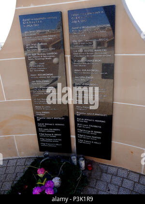 Memorial im Europa Punkt auf den Felsen von Gibraltar an den polnischen General Sikorski und seine Begleiter Stockfoto