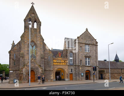 Die Queens Gallery, Holyrood, Altstadt von Edinburgh, Edinburgh Schottland Großbritannien Stockfoto