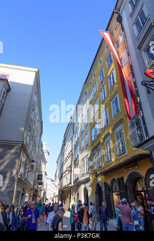 Salzburg: Mozarts Geburtshaus in der Getreidegasse 9 in Österreich, Salzburg, Stockfoto