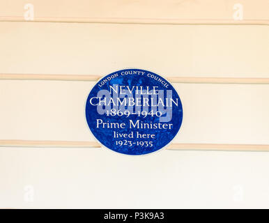 Blaue Plakette von Neville Chamberlain in London Stockfoto